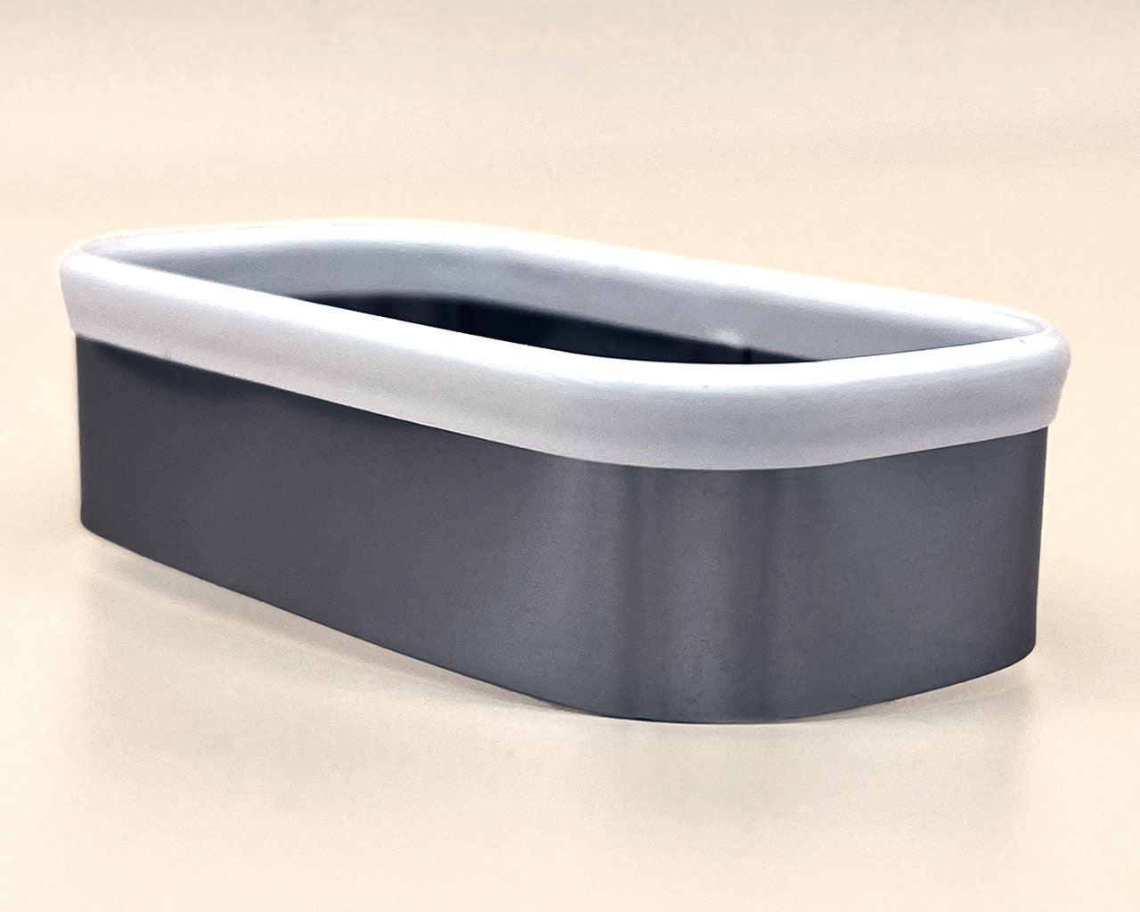 Durable, thick stainless steel cutter that can be used to cut any topping into the perfect SPAM¯ shape so you can stack to your hearts content.